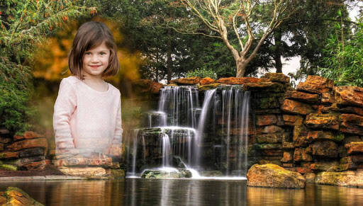 Screenshot From Our Waterfall Collage Photo Editor Review